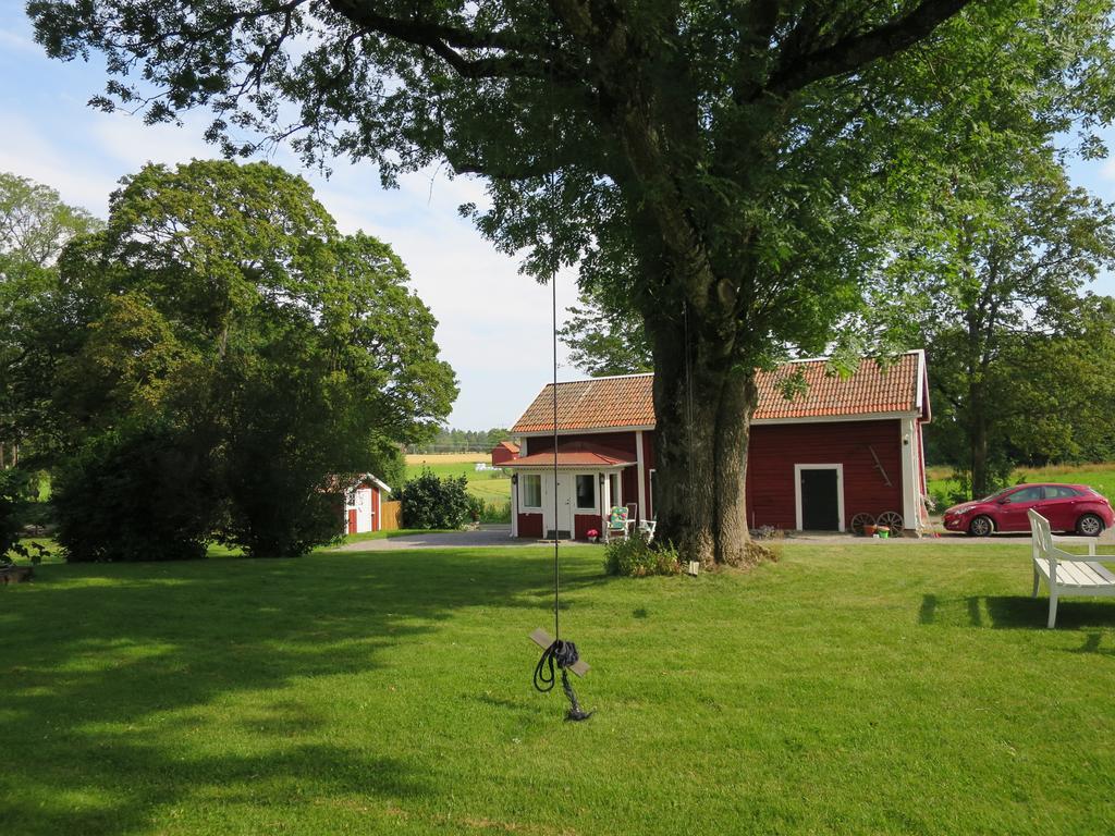 Huldas Gard Kumla  Zimmer foto